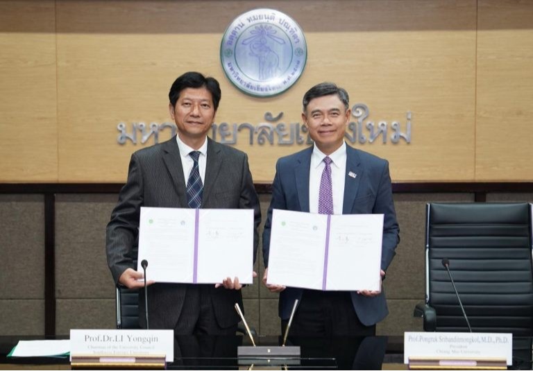 学校党委书记李永勤率团访问泰国高校